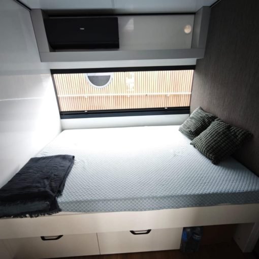Namelis nr. 6 Luxury. Reikalingos laivavedžio teisės Namelis nr. 6 Luxury. Reikalingos laivavedžio teisės