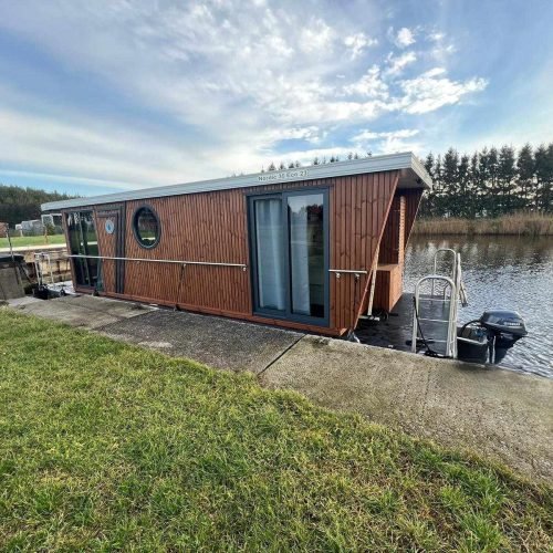 Namelis nr. 1. Be laivavedžio teisių