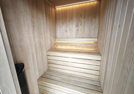 Namelis nr. 6 Luxury. Reikalingos laivavedžio teisės Namelis nr. 6 Luxury. Reikalingos laivavedžio teisės
