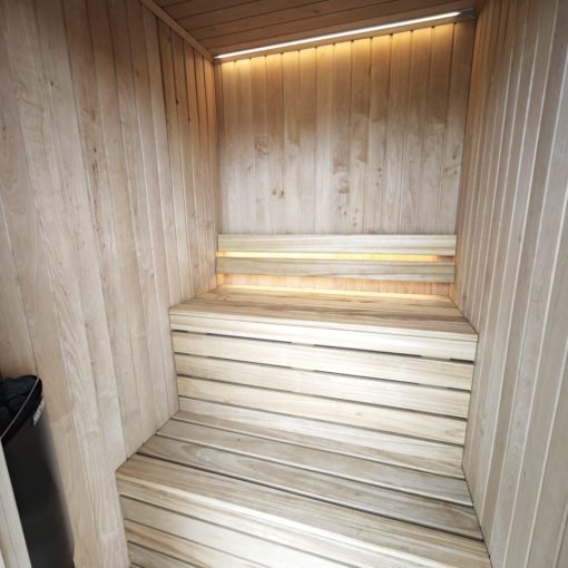 Namelis nr. 6 Luxury. Reikalingos laivavedžio teisės Namelis nr. 6 Luxury. Reikalingos laivavedžio teisės